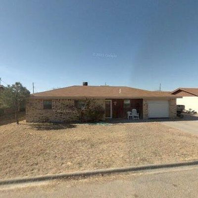 1805 S Bryan Ave, Monahans, TX 79756