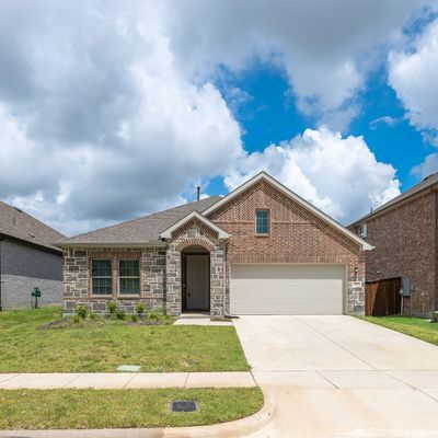 1812 Lockhart Dr, Forney, TX 75126