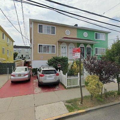 189 Beach 98 Th St, Rockaway Park, NY 11694