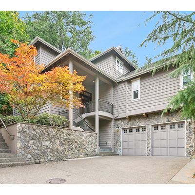 18894 Bryant Rd, Lake Oswego, OR 97034