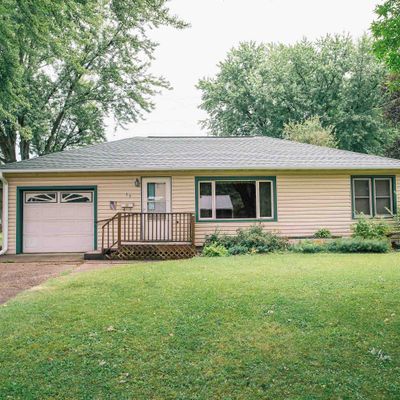 19 Clay St, Neillsville, WI 54456