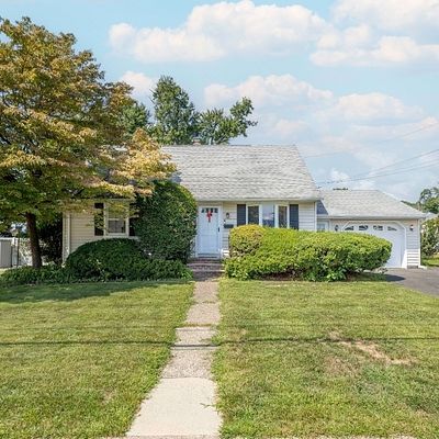 19 Giannone Rd, Wayne, NJ 07470