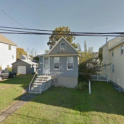 19 Silver St, Milford, CT 06460