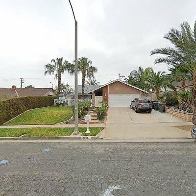 1913 Bern Dr, Corona, CA 92882