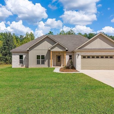 1914 Alpine Drive, Deatsville, AL 36022