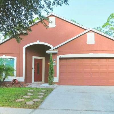 1916 Wiregrass Ct, Orlando, FL 32826