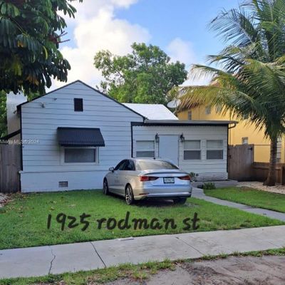 1925 Rodman St, Hollywood, FL 33020