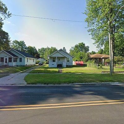 1935 W Michigan Ave, Saginaw, MI 48602