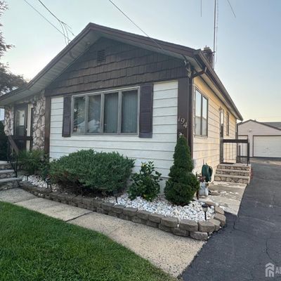 194 Furman Blvd, Keyport, NJ 07735