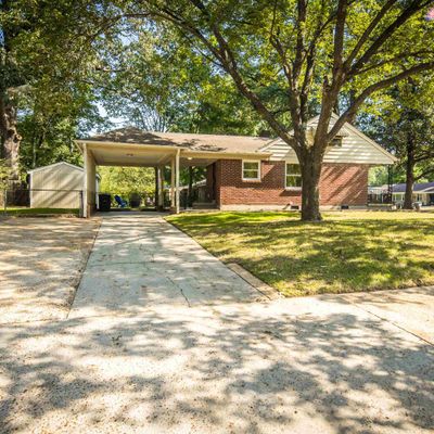 1633 Dearing Rd, Memphis, TN 38117