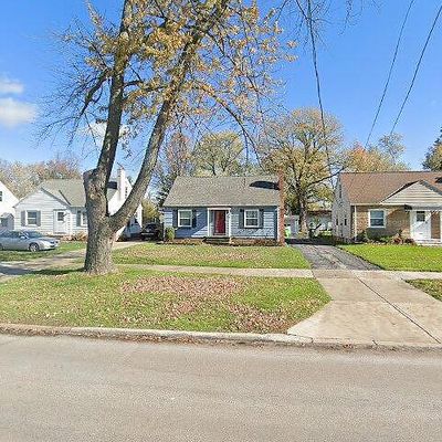 1633 Lander Rd, Cleveland, OH 44124