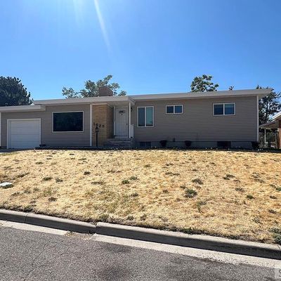 1635 Homer Dr, Pocatello, ID 83201