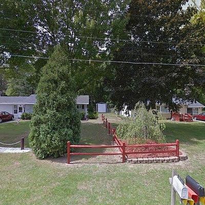 1648 Grove Ave, Benton Harbor, MI 49022