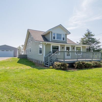 165 Crescent Dr, Galax, VA 24333