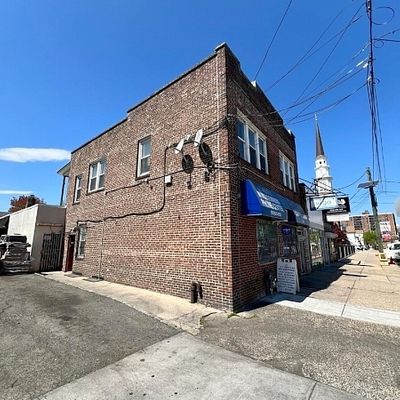 165 Washington Ave, Elizabeth City, NJ 07202