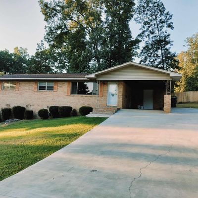 1657 Pinewood Dr Nw, Cullman, AL 35058