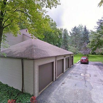 16595 Wren Rd #5 C, Chagrin Falls, OH 44023