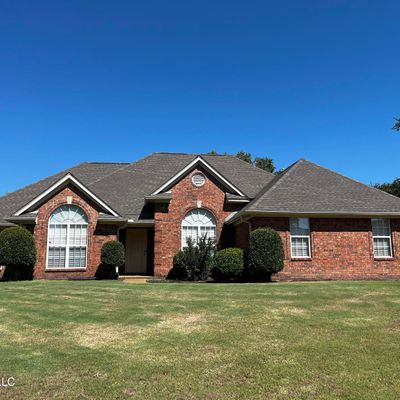 1665 Cedar Lake Cv, Hernando, MS 38632