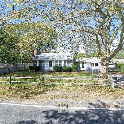 17 Winslow Gray Rd, West Yarmouth, MA 02673