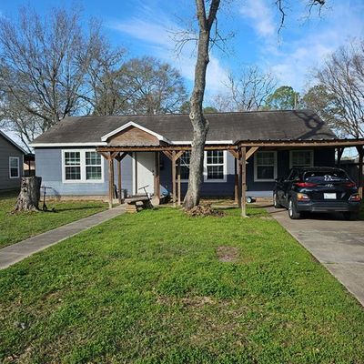 1706 Mary Ave, Bay City, TX 77414