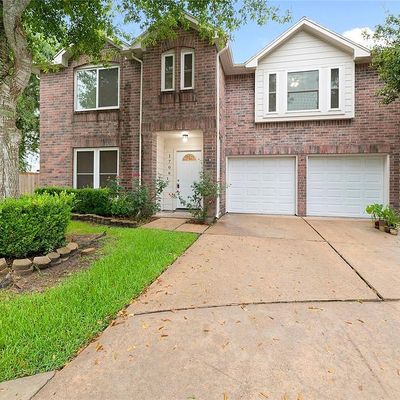 1706 Oak Meadow Dr, Kemah, TX 77565