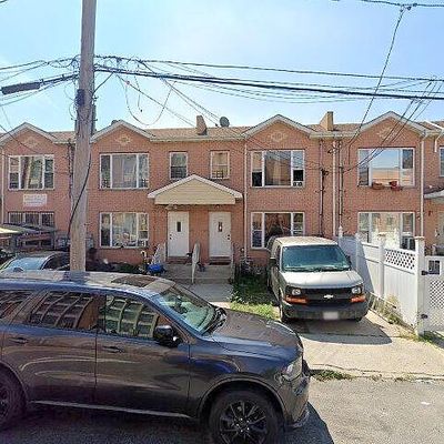 171 Beach 29 Th St, Far Rockaway, NY 11691