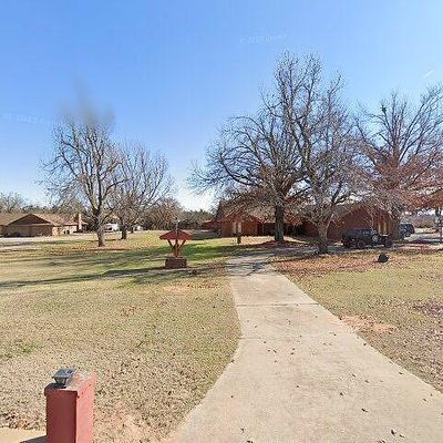 205 Oliver Dr, Anadarko, OK 73005