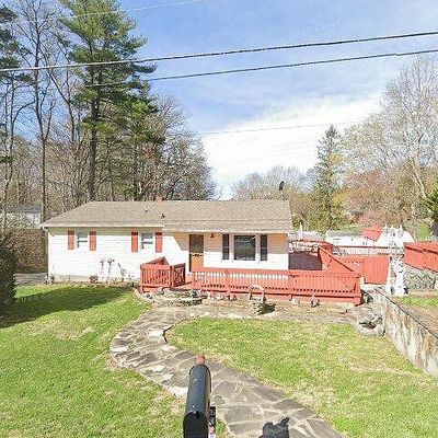 206 Mountain Crest Rd, Swannanoa, NC 28778