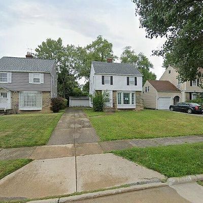 20605 Balfour Rd, Beachwood, OH 44122