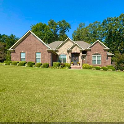 207 Cascade Dr, Florence, AL 35633