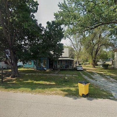 207 Main St, Montrose, IA 52639