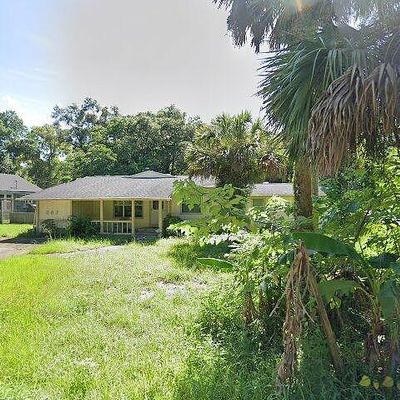 207 S Massachusetts Ave, Deland, FL 32724