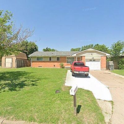 207 Sw 45 Th St, Lawton, OK 73505