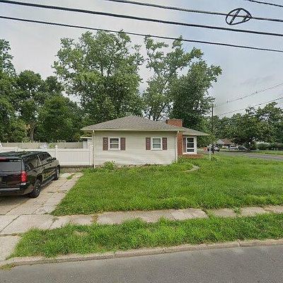 209 S Warwick Rd, Somerdale, NJ 08083