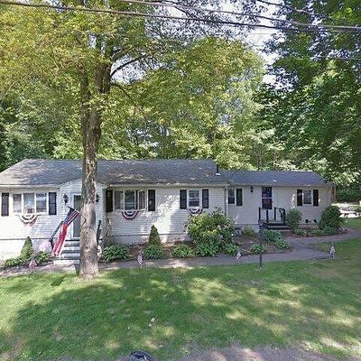 21 Bagley Rd, Holbrook, MA 02343