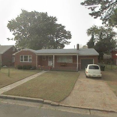 210 Sandpiper Dr, Portsmouth, VA 23704