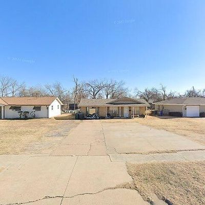 2100 S Boulevard, Edmond, OK 73013