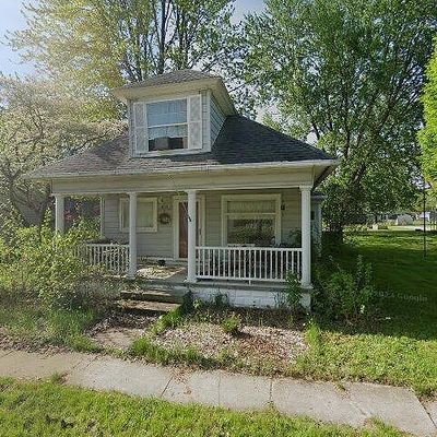 211 E Berry St, Middlebury, IN 46540