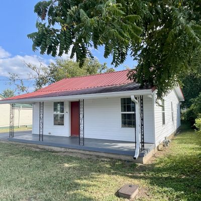 211 W Lyons St, Gallatin, TN 37066