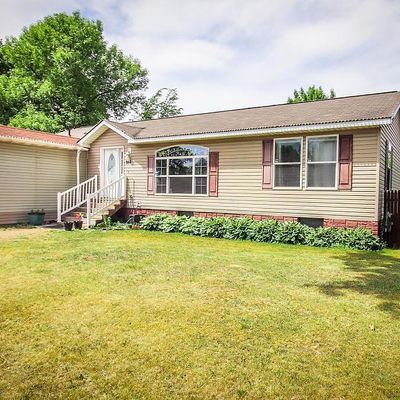 212 1 St St S, Royalton, MN 56373