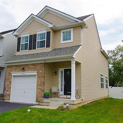 2121 Huntington Ln, Easton, PA 18040