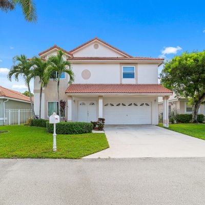 21320 Sawmill Ct, Boca Raton, FL 33498