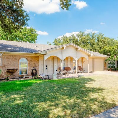 2133 Mountainview Dr, Hurst, TX 76054