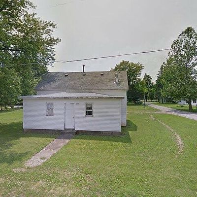 214 N Illinois St, Ashmore, IL 61912