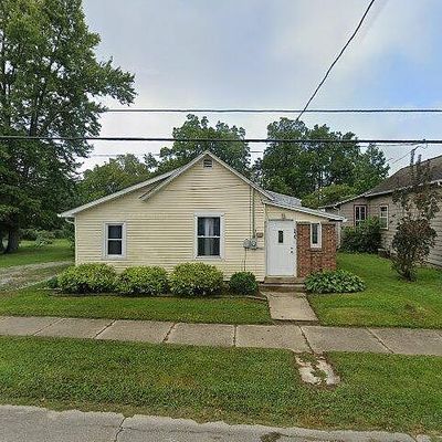 215 E Maple St, Spiceland, IN 47385