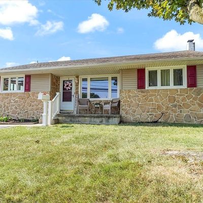 2156 Bridgewater Rd, Aston, PA 19014