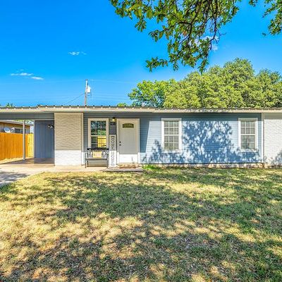 218 Robin Hood Trl, San Angelo, TX 76901