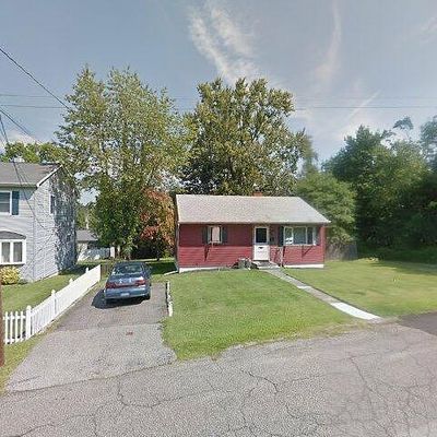 22 Seneca St, Peekskill, NY 10566