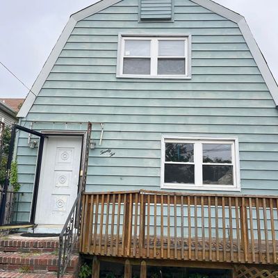 22 Saint Peters Pl, Keansburg, NJ 07734