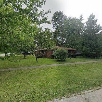 220 S Fall St, Paxton, IL 60957